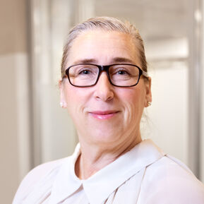 Ella Carlsson