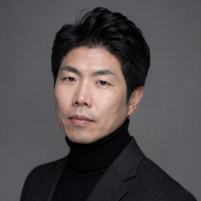 Kyunghwan Kim
