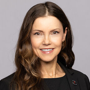 Lisa CAMPBELL