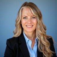 Lisa Carnell