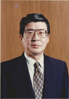 Dr. Tomifumi Godai